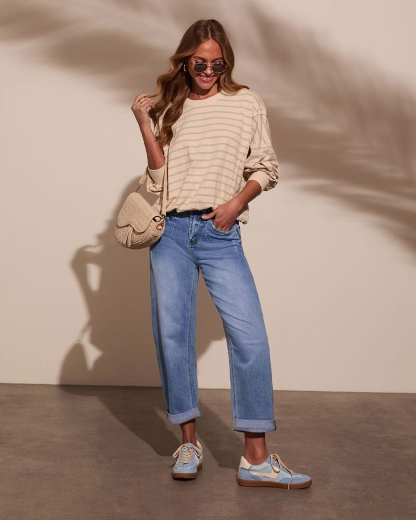 15+ Stunning Fall Picture Outfits That Elevate Your Autumn Photos